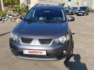 2008 Mitsubishi Outlander II, серый, 920000 рублей, вид 2