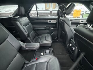 2020 Ford Explorer VI, чёрный, 5000000 рублей, вид 5