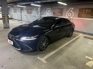 2022 Lexus ES 260 VII Рестайлинг, чёрный, 5500000 рублей, вид 1