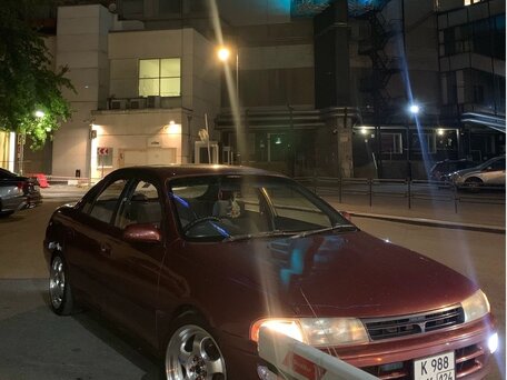 1992 Toyota Carina VI (T190), пурпурный, 410000 рублей, вид 3