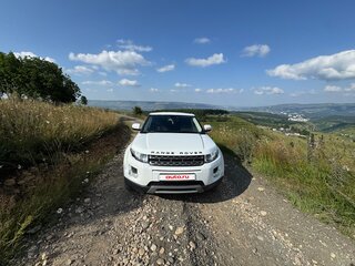 2012 Land Rover Range Rover Evoque 6-speed I, белый, 2000000 рублей, вид 2