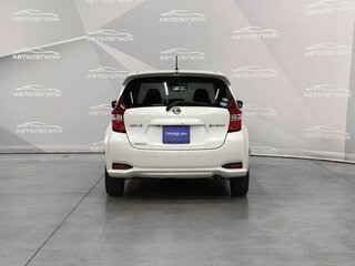 2017 Nissan Note e-Power II Рестайлинг, белый, 1280000 рублей, вид 3