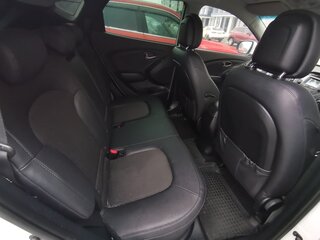 2015 Hyundai ix35 I Рестайлинг, белый, 1500000 рублей, вид 5
