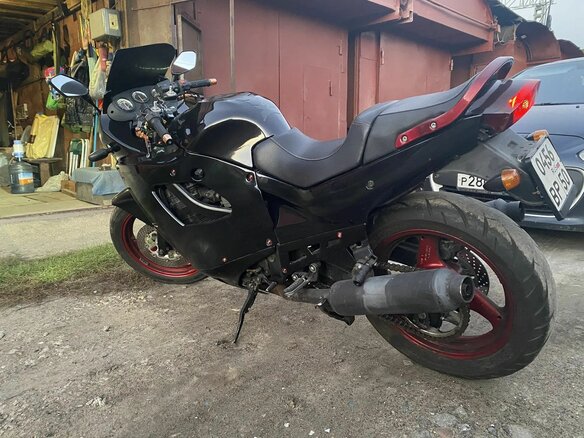 1997 Suzuki GSX 600F Katana, чёрный, 120000 рублей - вид 8