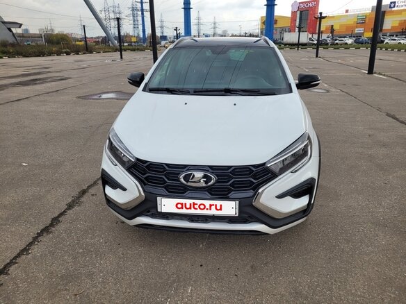 2024 Lada (ВАЗ) Vesta SW Cross I Рестайлинг (NG), белый, 1600000 рублей - вид 2
