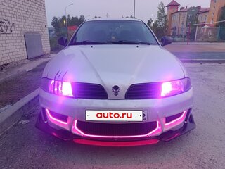 2003 Mitsubishi Carisma I Рестайлинг, серебристый, 400000 рублей, вид 2