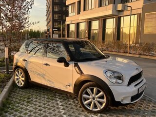 2010 Mini Countryman Cooper S I, белый, 1400000 рублей, вид 5