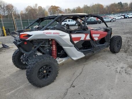 2024 BRP Can-Am Maverick X3, серебристый, 3500000 рублей, вид 4