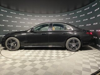 2026 Mercedes-Benz E-Класс 300 VI (W214, S214), чёрный, 9451205 рублей, вид 3