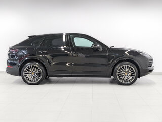 2019 Porsche Cayenne III, чёрный, 6630000 рублей, вид 4