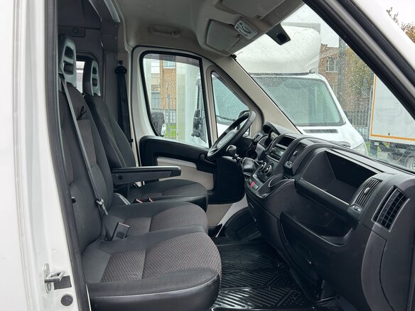 2016 Peugeot Boxer, белый - вид 11
