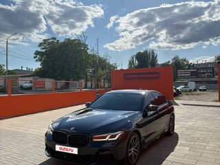 2021 BMW 5 серии 520i VII (G30/G31/G38) Рестайлинг, чёрный, 5100000 рублей, вид 2
