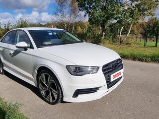 2015 Audi A3 III (8V), белый, 1700000 рублей, вид 2