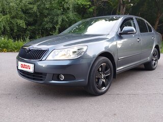 2011 Skoda Octavia II (A5) Рестайлинг, серый, 895000 рублей, вид 1