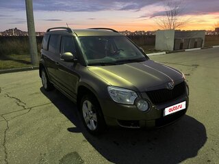 2012 Skoda Yeti I, коричневый, 900000 рублей, вид 3