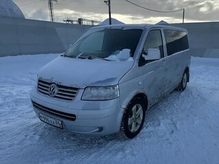 Volkswagen Caravelle SWB 4MOTION T5