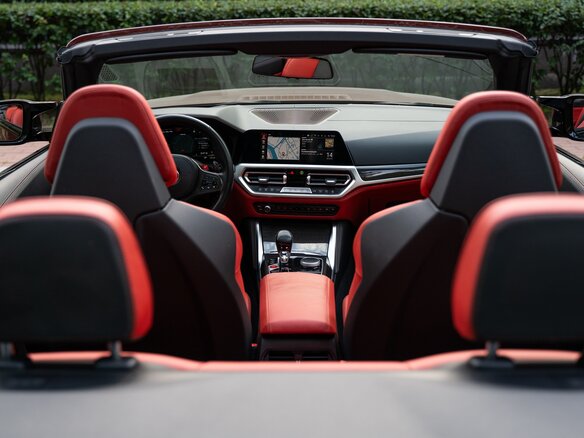 2023 BMW M4 Competition Package G82/G83, красный, 10900000 рублей - вид 18