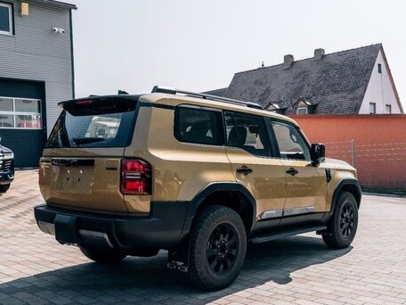 2026 Toyota Land Cruiser Prado 250 Series, бежевый, 7040007 рублей, вид 4