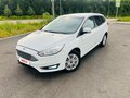 2017 Ford Focus III Рестайлинг, белый, 880000 рублей