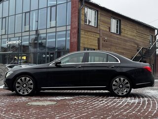 2017 Mercedes-Benz E-Класс 400 V (W213, S213, C238), чёрный, 3288567 рублей, вид 2