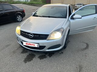 2008 Opel Astra GTC H Рестайлинг, серебристый, 350000 рублей, вид 3