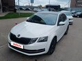 2017 Skoda Octavia III (A7) Рестайлинг, белый, 1850000 рублей - вид 1