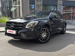 2017 Mercedes-Benz GLA 250 I (X156) Рестайлинг, чёрный, 2150000 рублей, вид 3