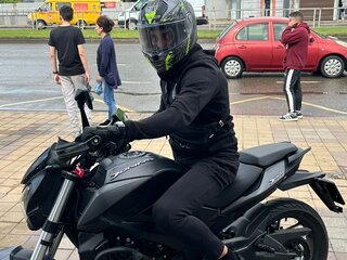 2019 Bajaj Dominar 400, чёрный, 395000 рублей, вид 1