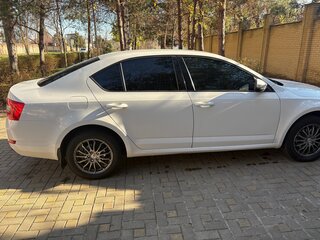 2013 Skoda Octavia III (A7), белый, 950000 рублей, вид 3