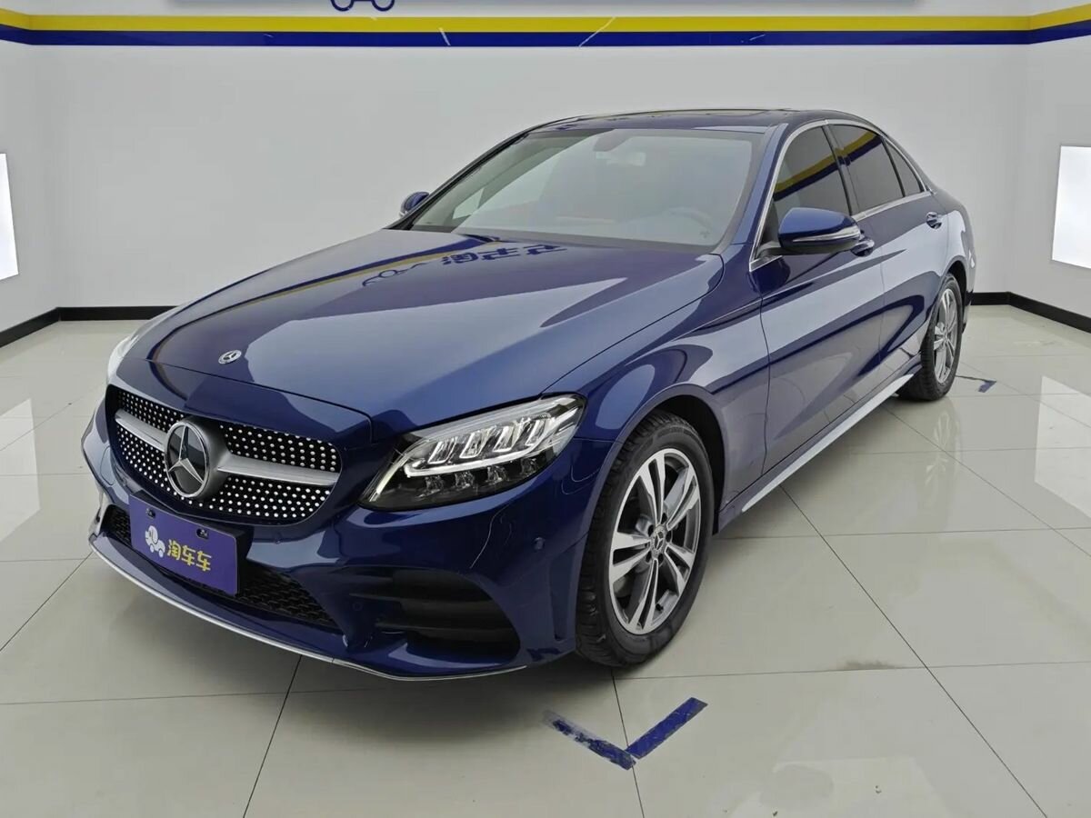 Открыть фотографии: Mercedes-Benz C-Класс IV (W205) Рестайлинг