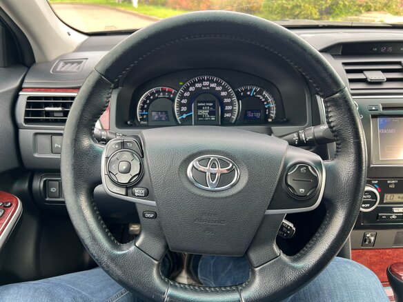 2013 Toyota Camry VII (XV50), серый - вид 20