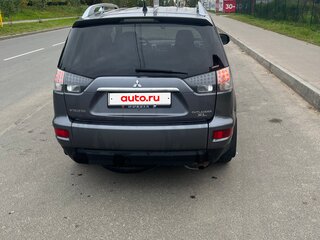 2010 Mitsubishi Outlander II Рестайлинг, серый, 1100000 рублей, вид 3