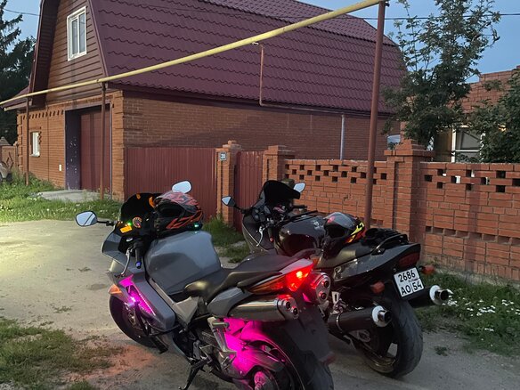 2004 Honda VFR 800, серый, 480000 рублей - вид 1
