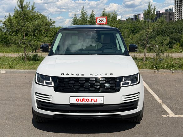 2019 Land Rover Range Rover IV Рестайлинг, белый, 6900000 рублей - вид 2