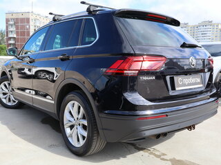 2018 Volkswagen Tiguan II, чёрный, 1899000 рублей, вид 4
