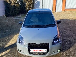 2001 Toyota Vitz I (P10), серый, 700000 рублей, вид 3