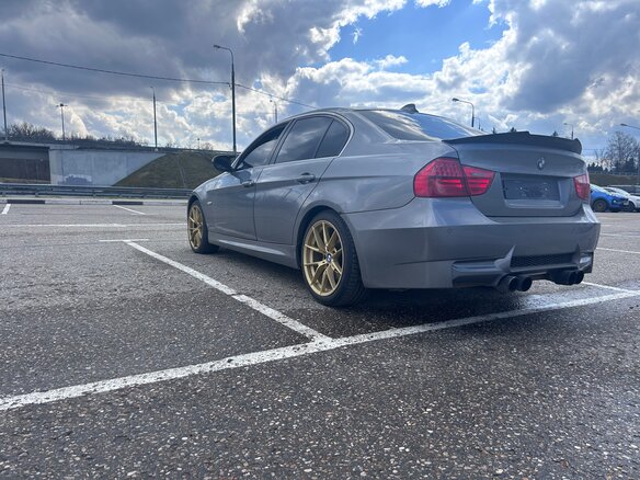 2009 BMW 3 серии 325i V (E90/E91/E92/E93) Рестайлинг, серый, 1350000 рублей - вид 6