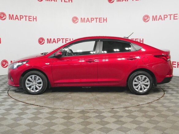 2021 Hyundai Solaris II Рестайлинг, красный, 1426000 рублей - вид 8