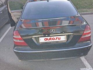 2005 Mercedes-Benz E-Класс 320 III (W211, S211), чёрный, 1050000 рублей, вид 3