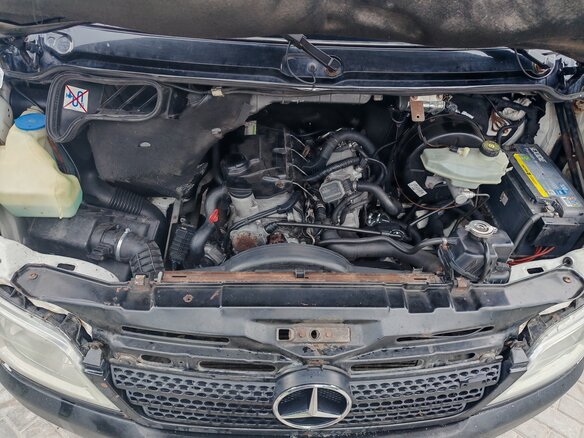 2015 Mercedes-Benz Sprinter Classic, белый, 1439000 рублей - вид 2