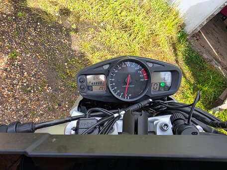 2006 Suzuki GSR 600, чёрный, 360000 рублей, вид 3