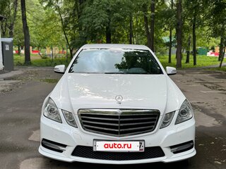 2013 Mercedes-Benz E-Класс 200 7G-Tronic IV (W212, S212, C207), белый, 2000000 рублей, вид 2
