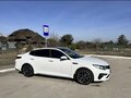 2018 Kia Optima IV Рестайлинг, белый, 2400000 рублей - вид 5