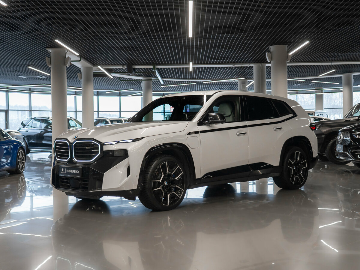 Открыть фотографии: BMW XM