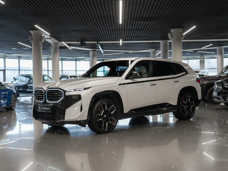 BMW XM
