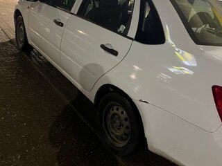 2013 Lada (ВАЗ) Granta I, белый, 450000 рублей, вид 2