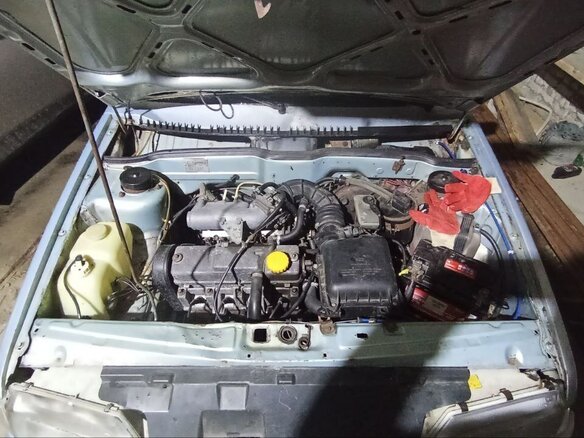 2005 Lada (ВАЗ) 2114, серебристый, 140000 рублей - вид 16