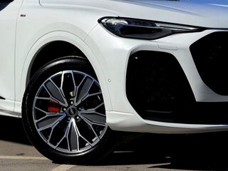 2026 Audi Q5 L III (GU), белый, 6300000 рублей, вид 4