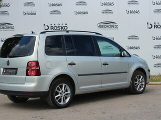 2009 Volkswagen Touran I Рестайлинг, бежевый, 445000 рублей, вид 5