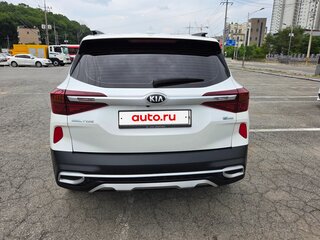 2023 Kia Seltos I, белый, 2000777 рублей, вид 4